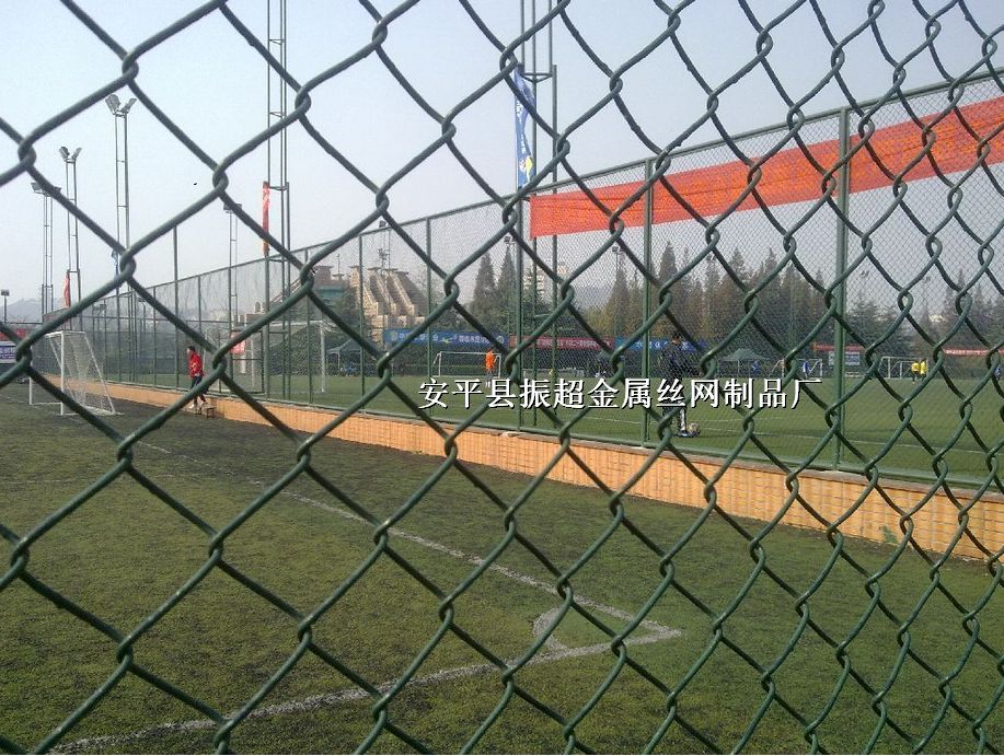 钢丝网围栏